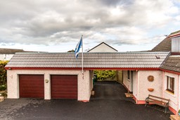 Garage/Carport7